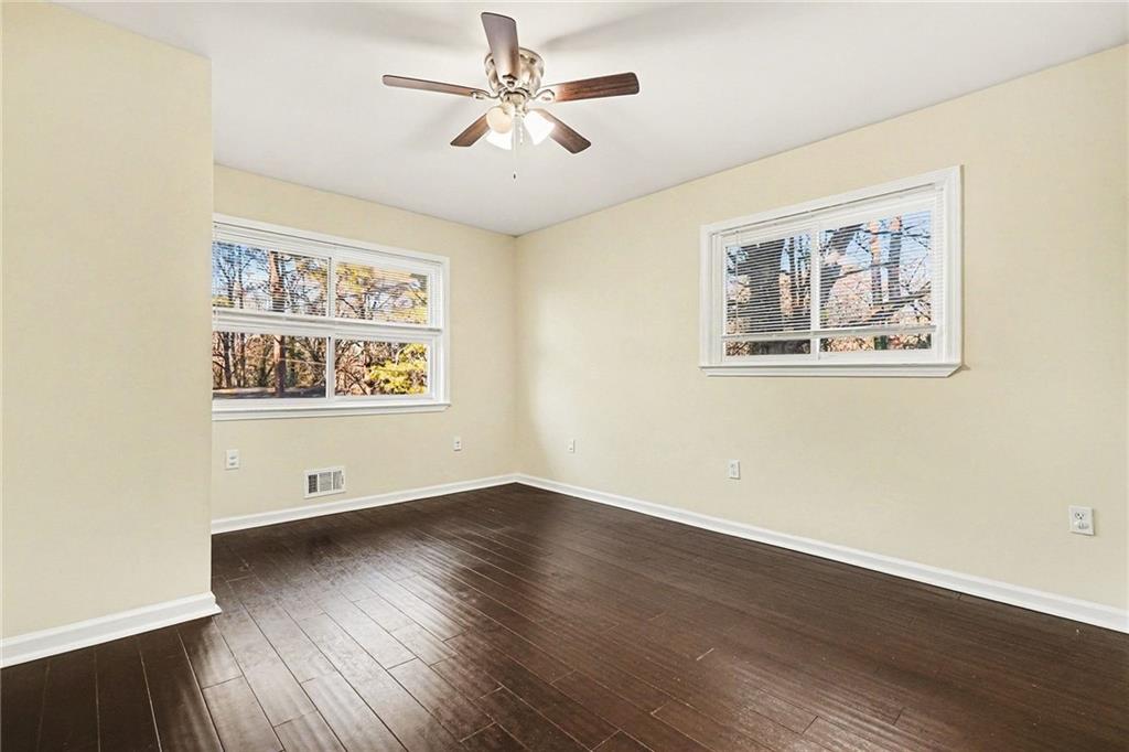 2494 Glenrock Drive Property Photo 18