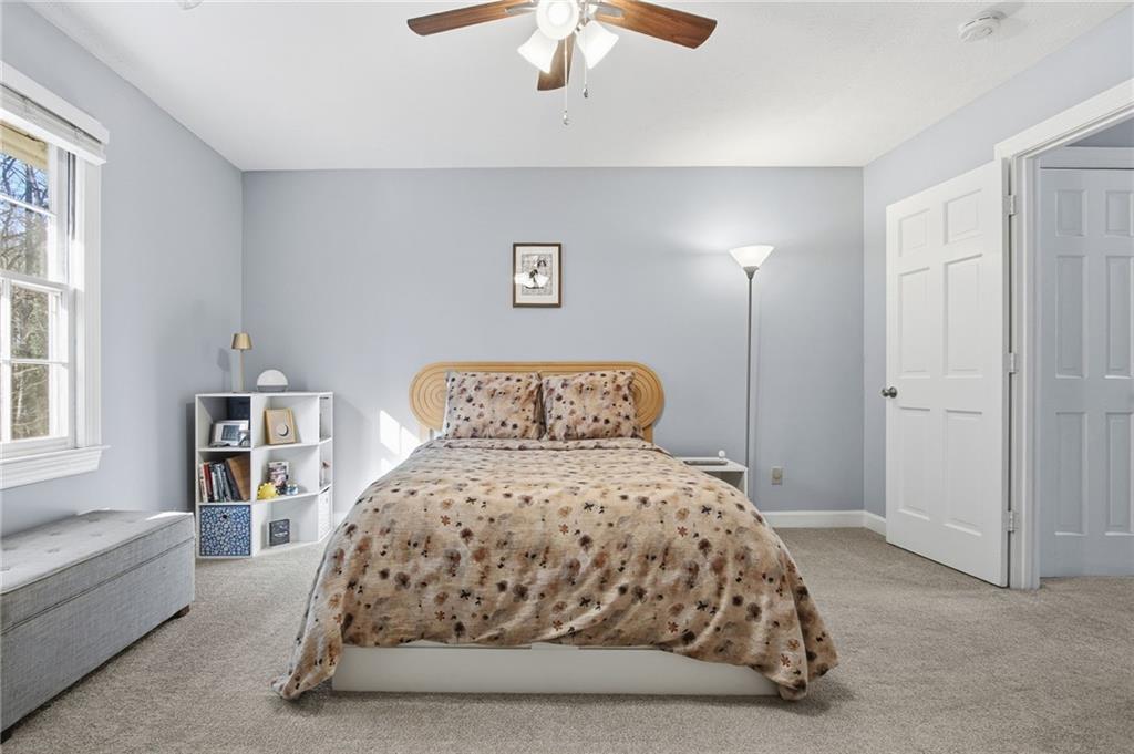 4170 Applegate Way Property Photo 4