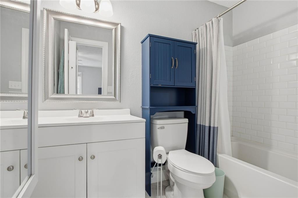 4170 Applegate Way Property Photo 18