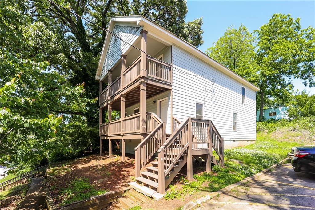 1112 Smith Street Property Photo 1