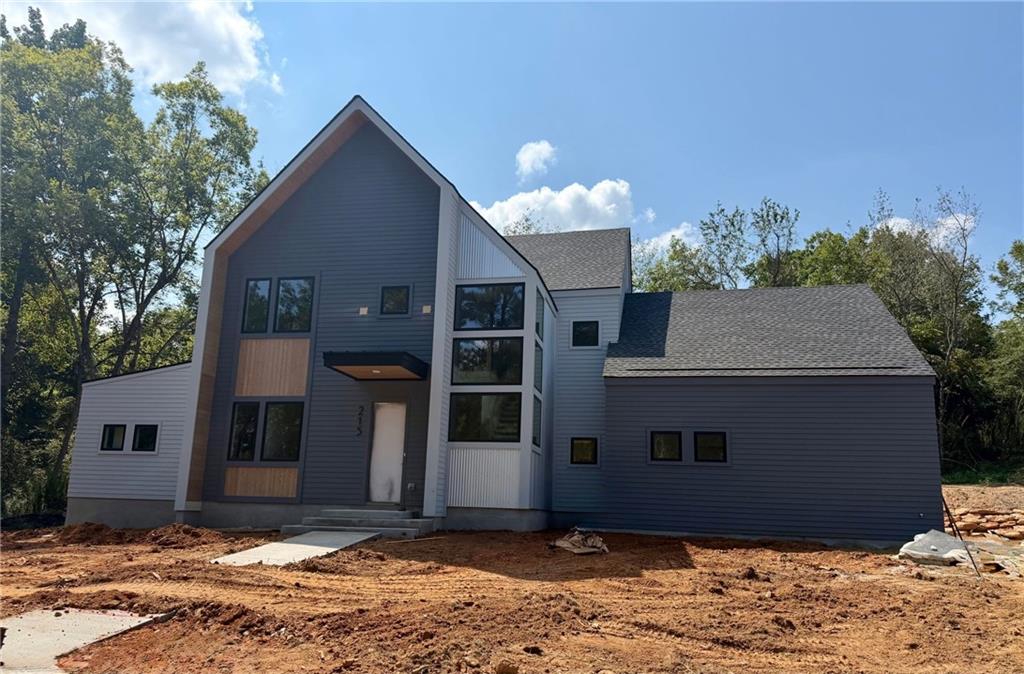 215 Winterberry Way Property Photo 1