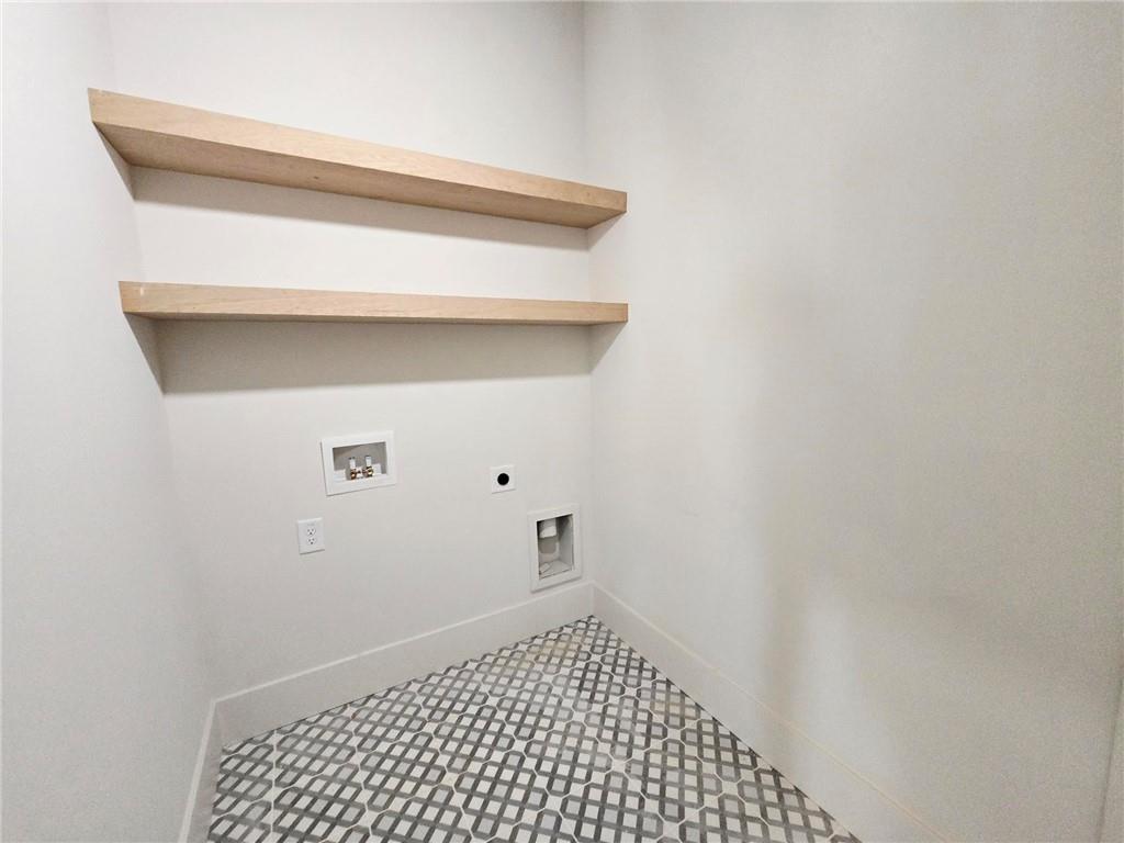 215 Winterberry Way Property Photo 36