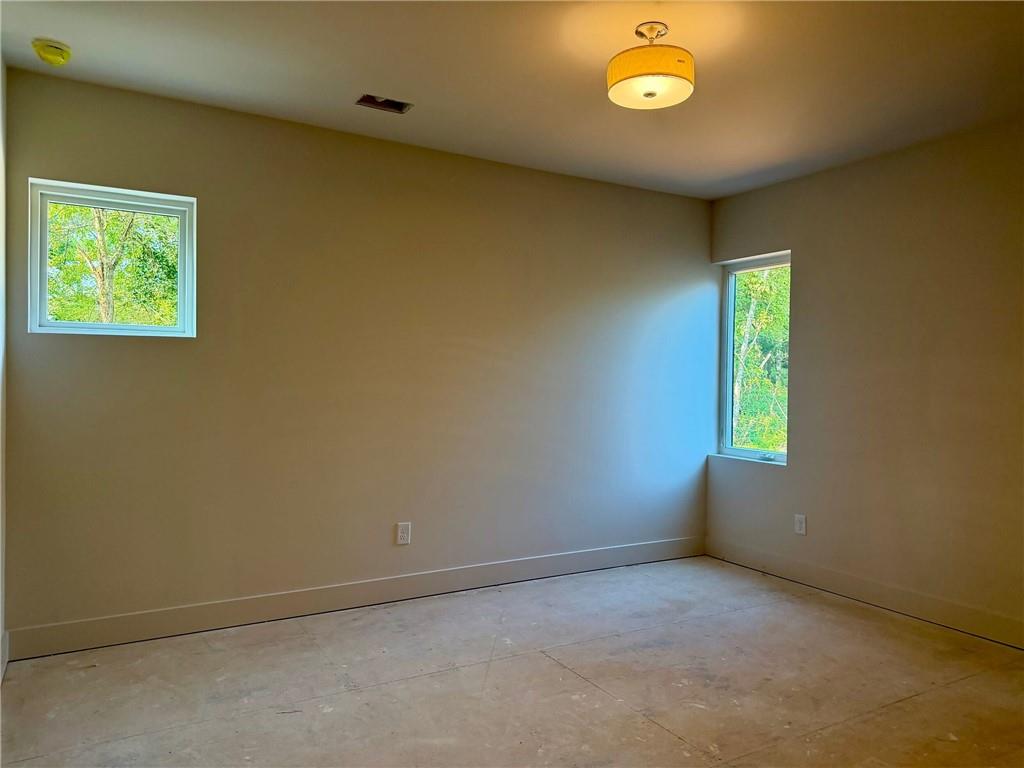 215 Winterberry Way Property Photo 46