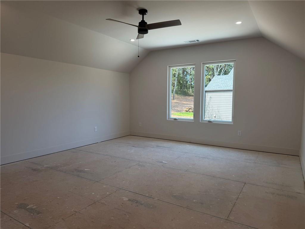 215 Winterberry Way Property Photo 50