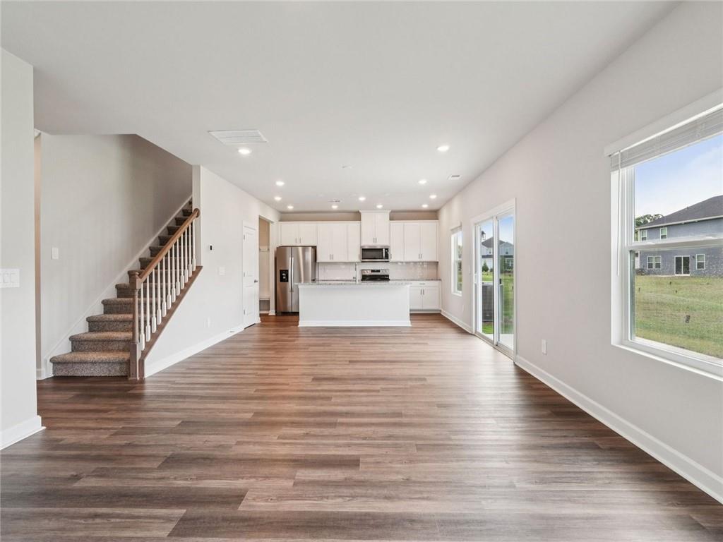 102 Proust Property Photo 6