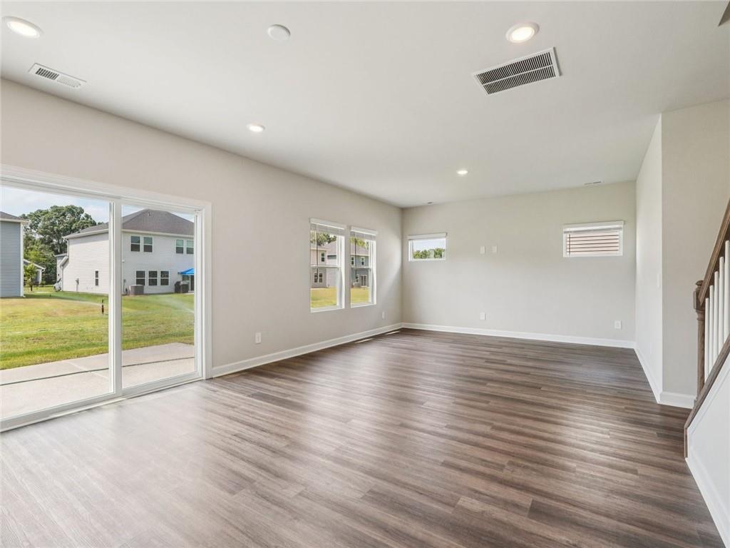 102 Proust Property Photo 7