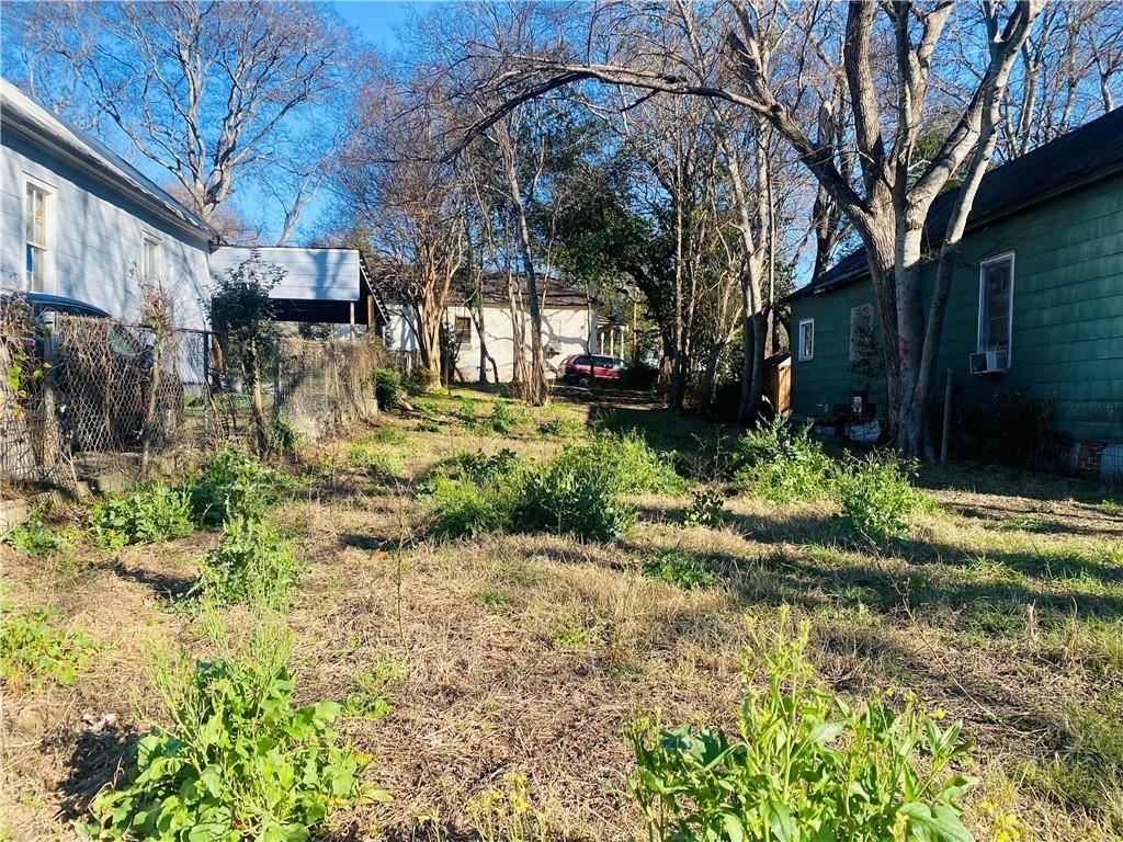 1004 N Railroad Street Property Photo 1