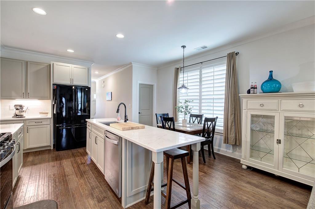 6 Encore Lane Property Photo 6