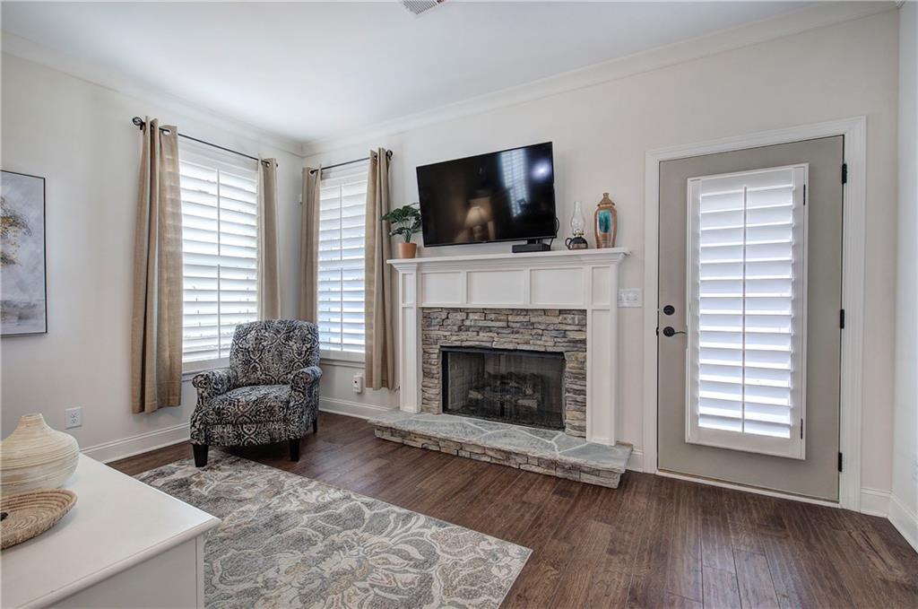 6 Encore Lane Property Photo 9