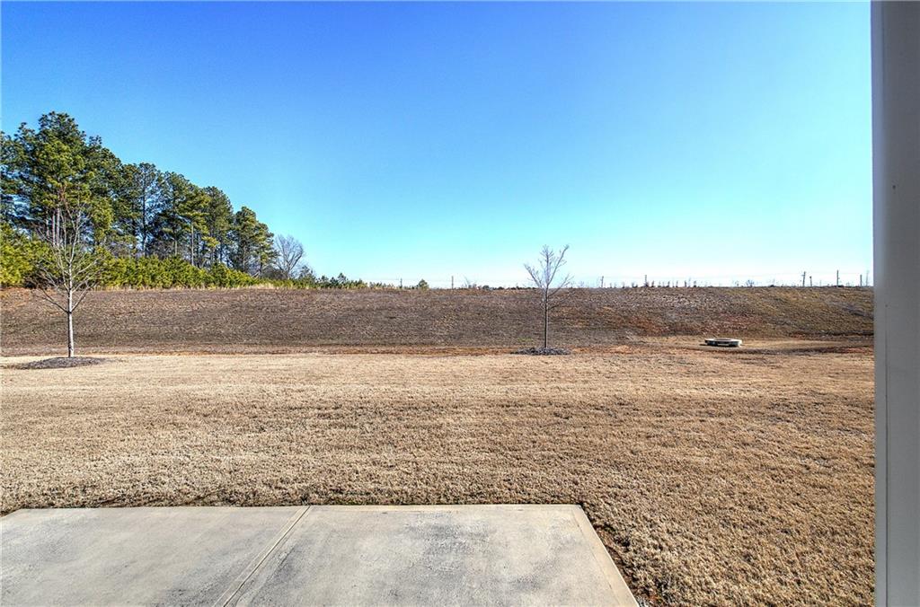 6 Encore Lane Property Photo 31