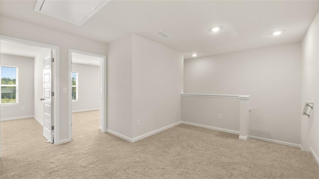 918 Stow Lane Property Photo 27