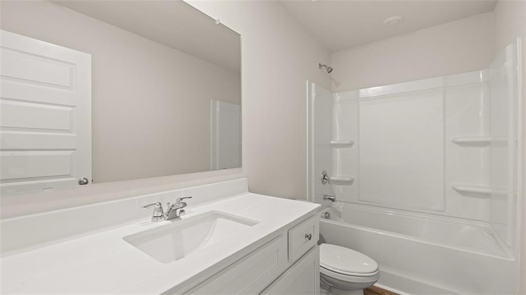 918 Stow Lane Property Photo 42