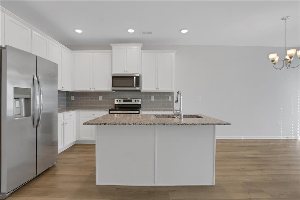 102 Jaxton Street Property Photo 7
