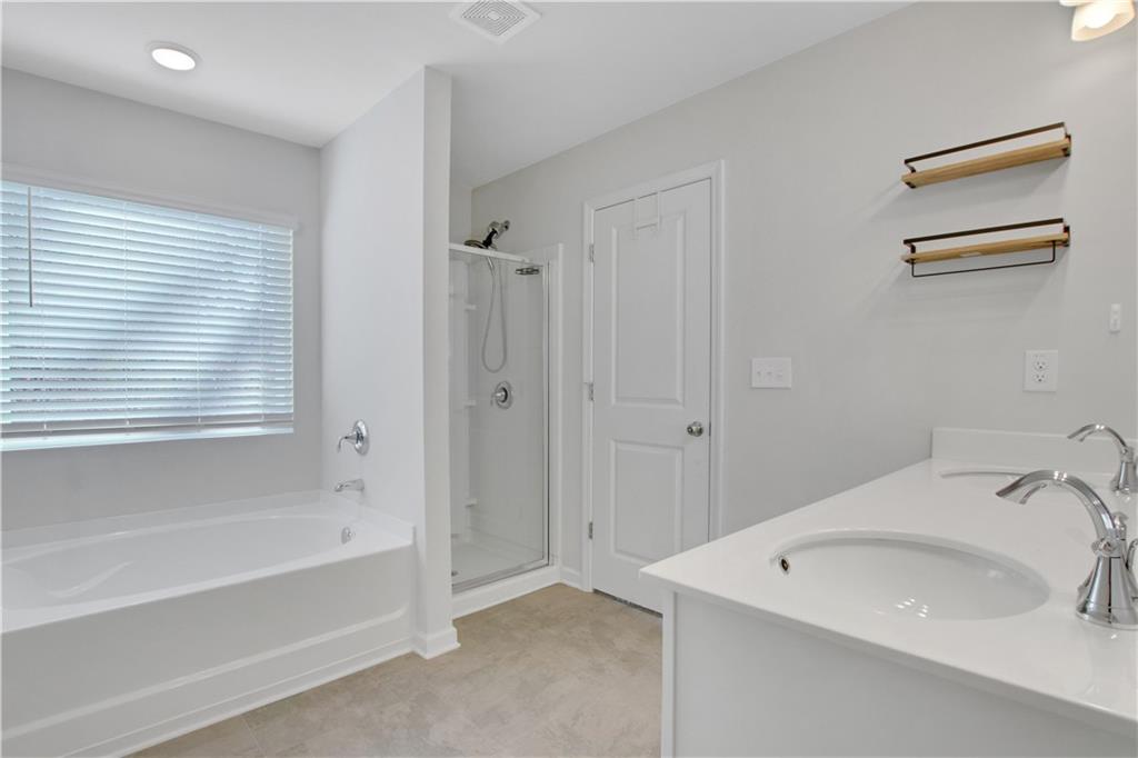 102 Jaxton Street Property Photo 26
