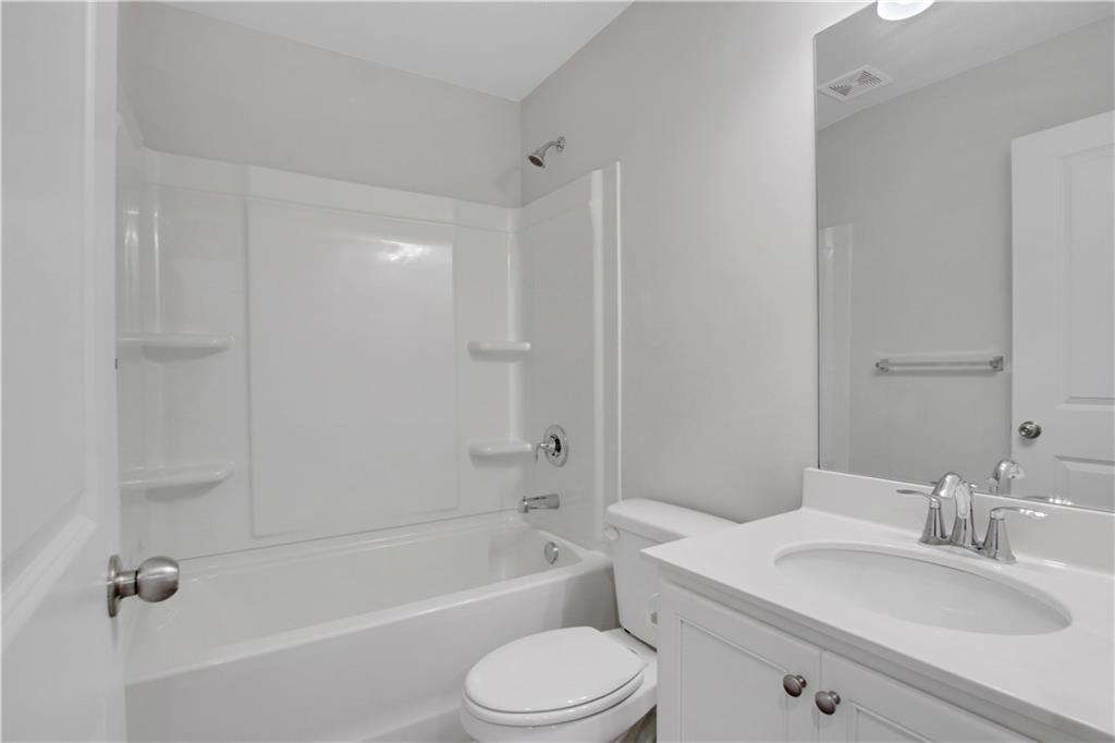 102 Jaxton Street Property Photo 32