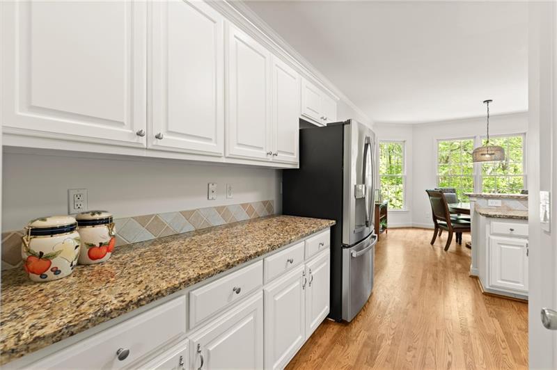 4425 Woodside Court Property Photo 10