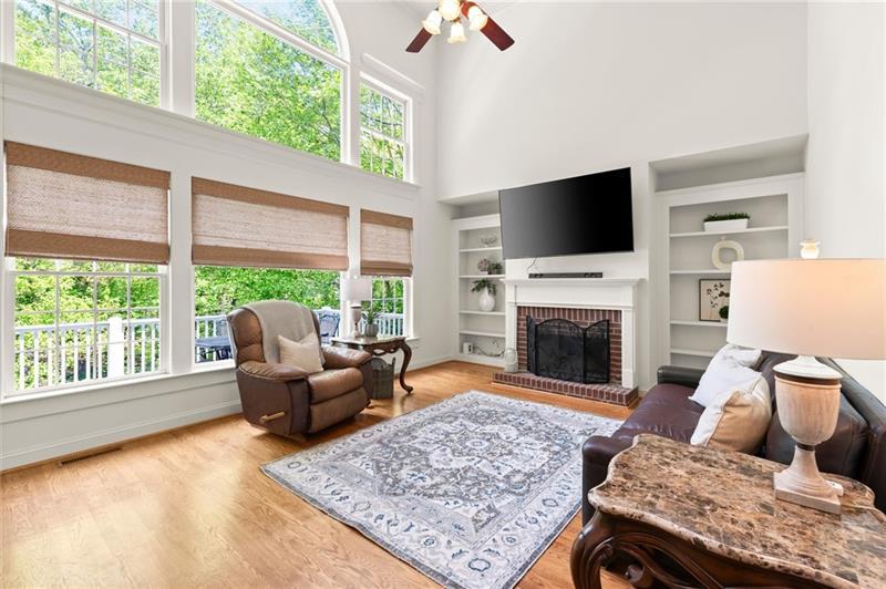 4425 Woodside Court Property Photo 16