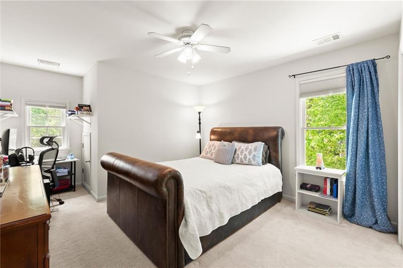 4425 Woodside Court Property Photo 27