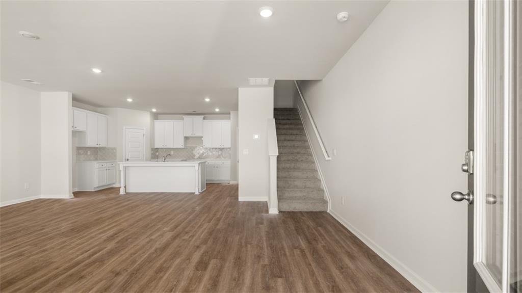 313 Tate Street Property Photo 9