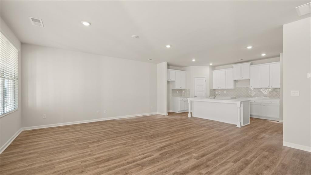313 Tate Street Property Photo 10