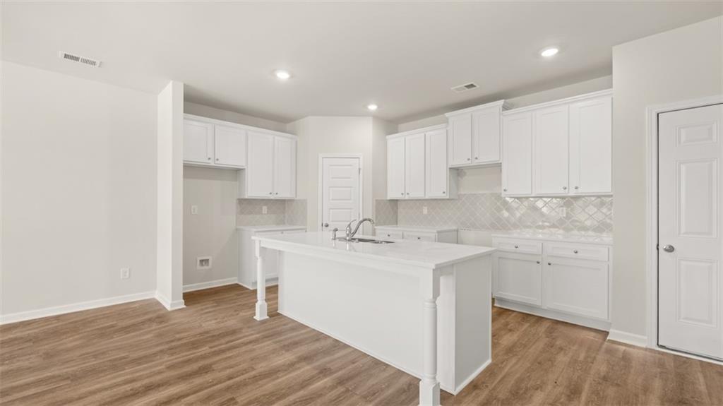 313 Tate Street Property Photo 11