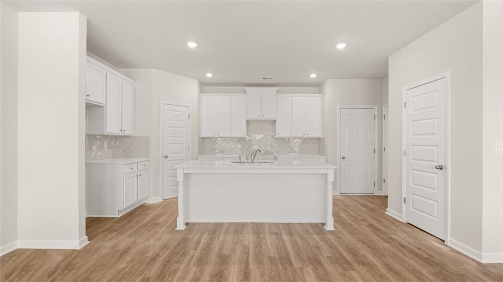 313 Tate Street Property Photo 12