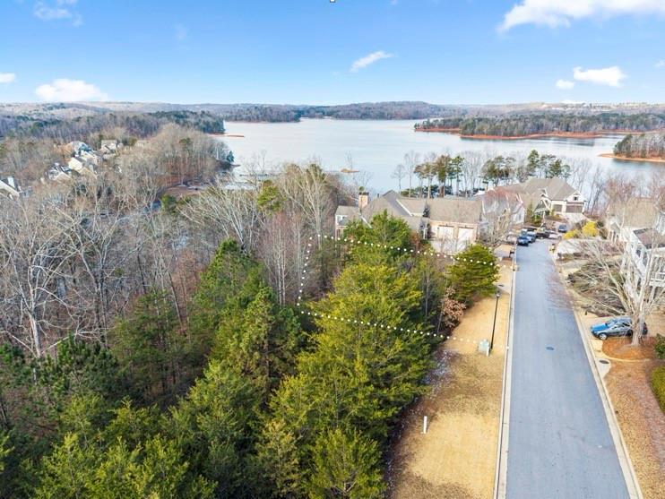 3555 Water Front Drive Property Photo 5