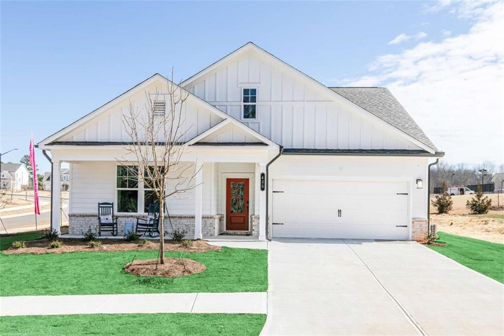 153 Chattahoochee Circle Property Photo 1