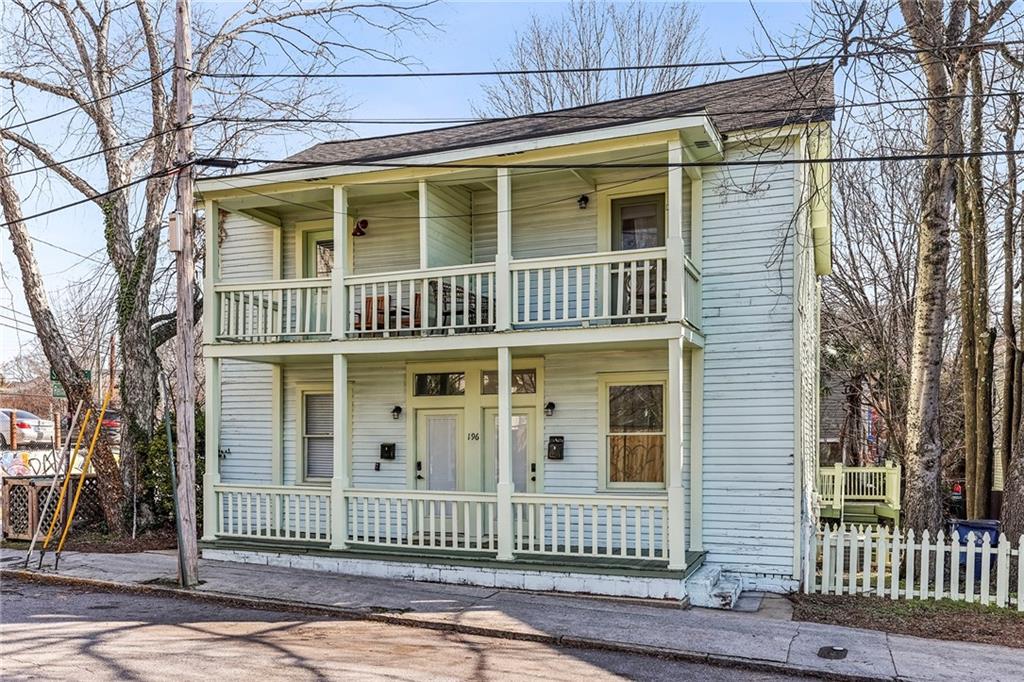 196 Reinhardt Street Se Property Photo 1