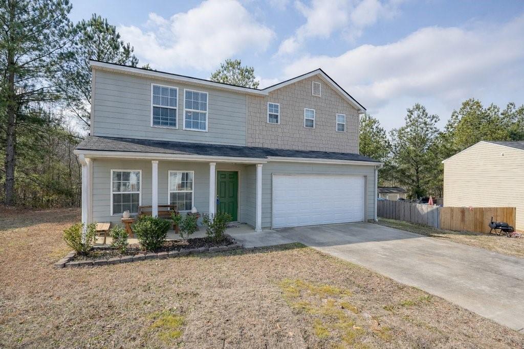 18 Oxford Lane Property Photo 1