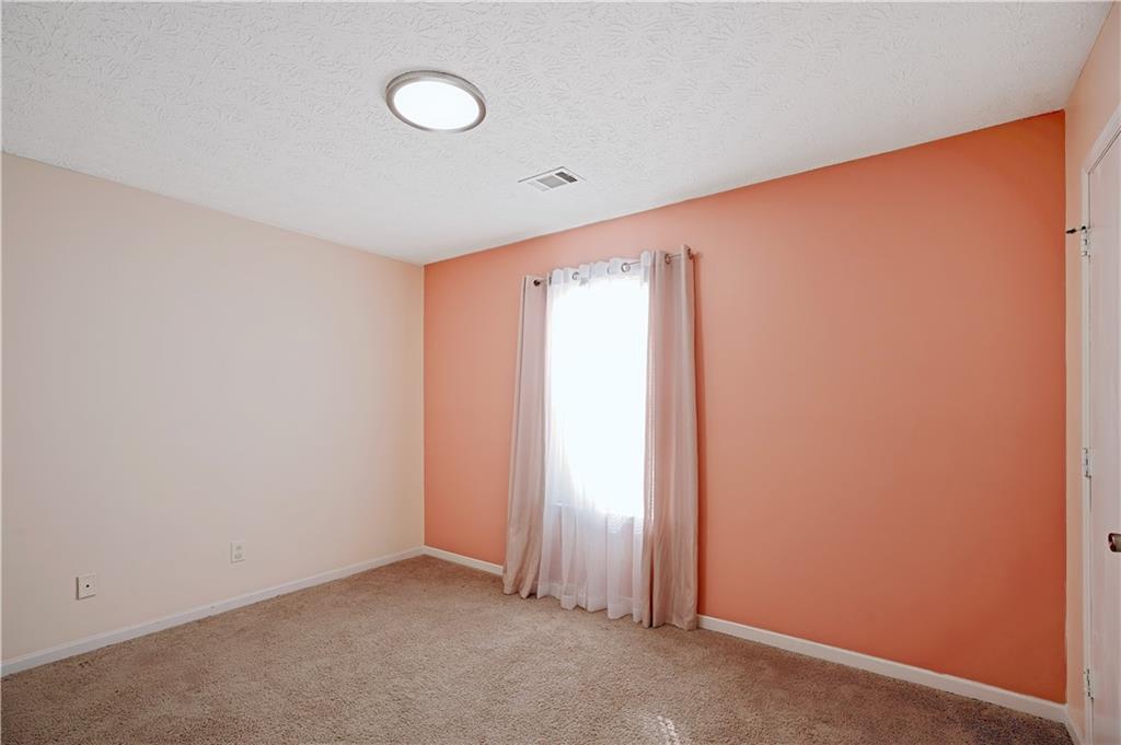 1528 Carriage Lane Property Photo 17