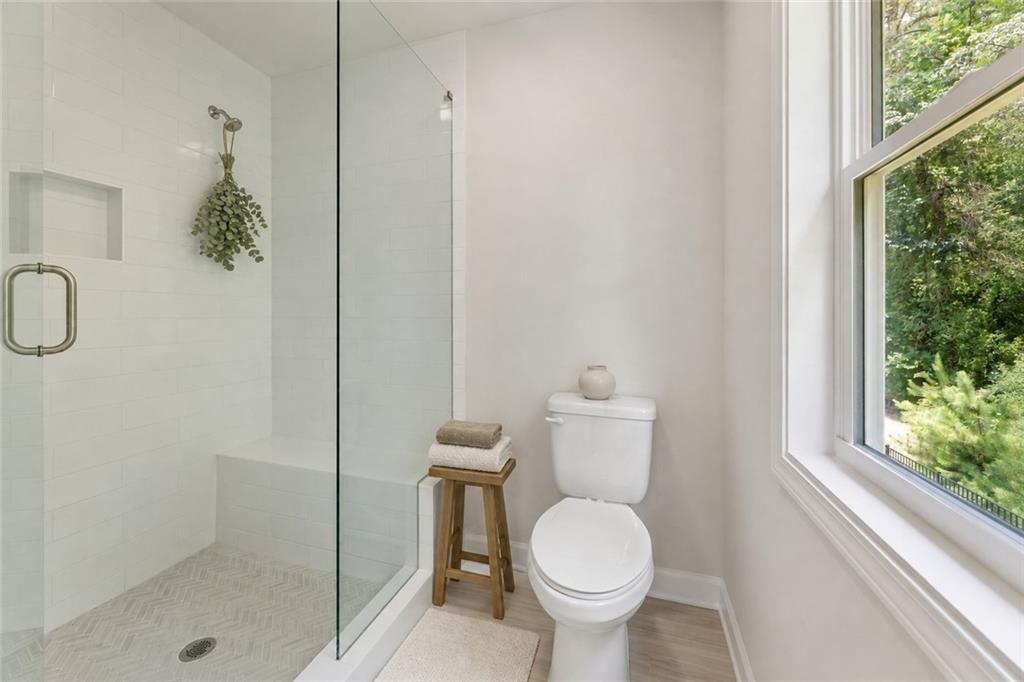 3804 Cottage Circle Property Photo 13