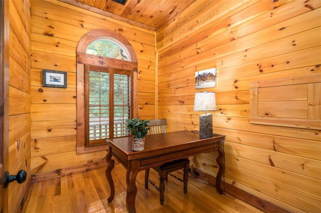 31 High Cliff Road Property Photo 26