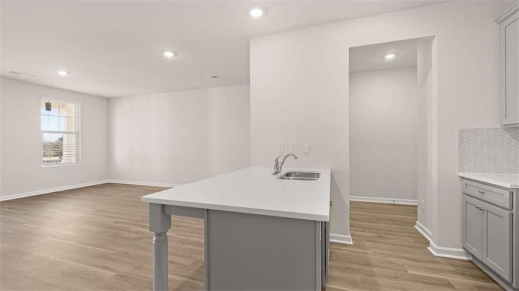 319 Tate Street Property Photo 15