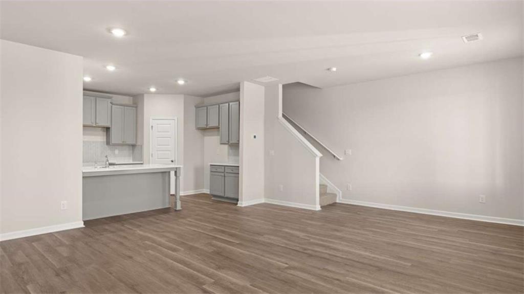 319 Tate Street Property Photo 19