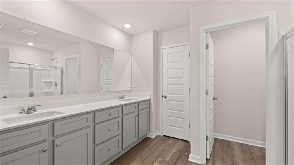 319 Tate Street Property Photo 26