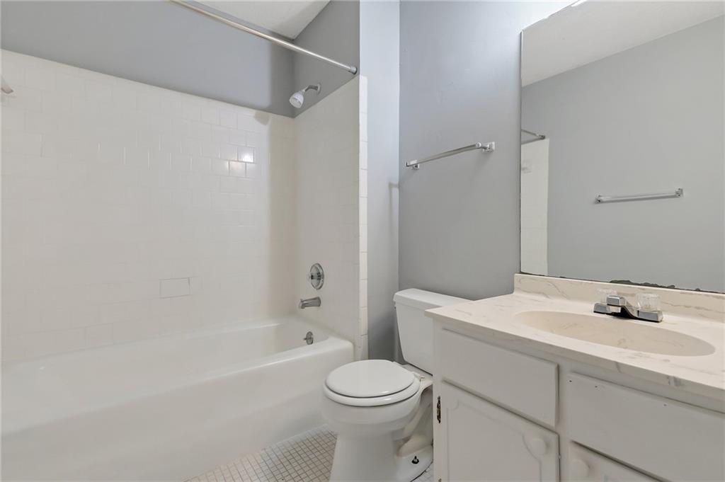 156 Glen Acres Court Property Photo 10