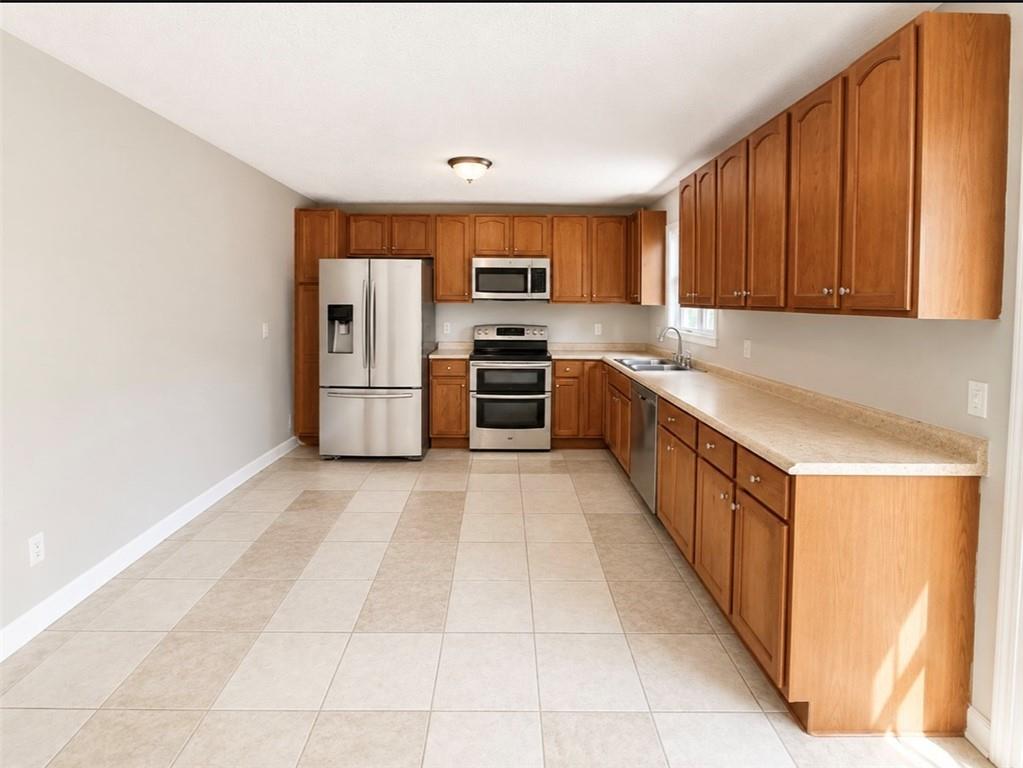 6692 Cambridge Drive Property Photo 2
