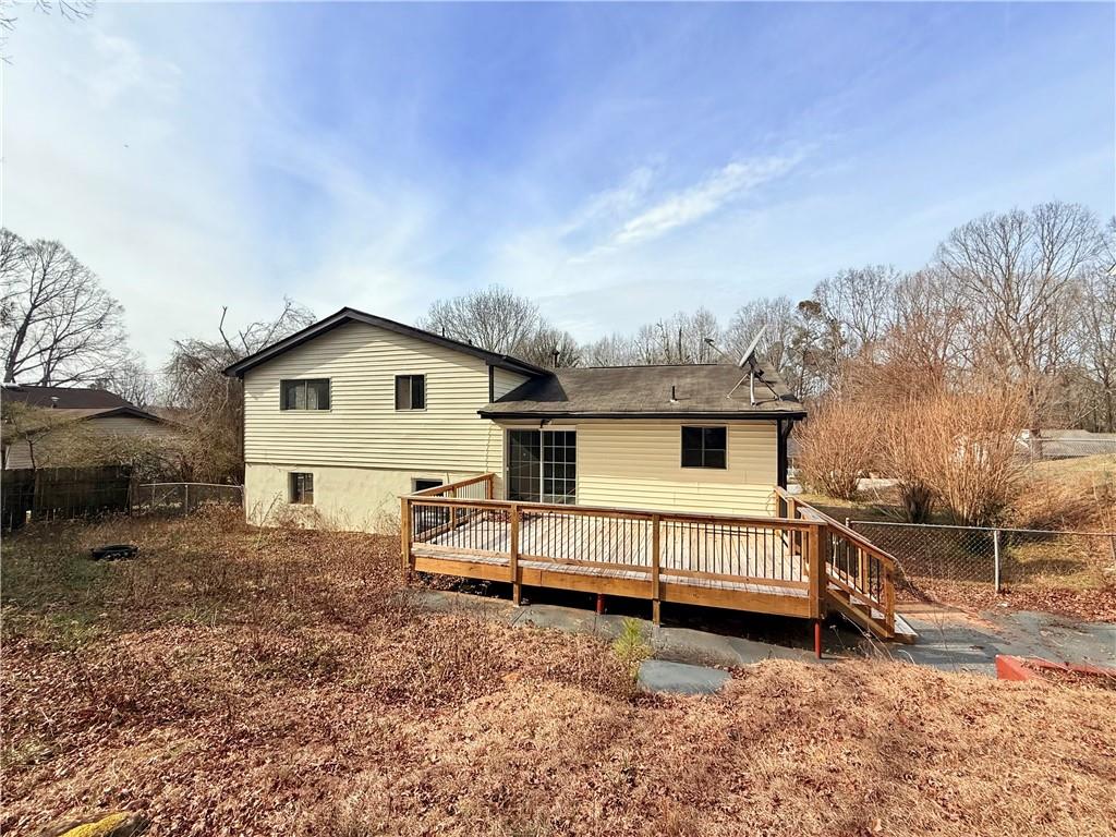 6692 Cambridge Drive Property Photo 10