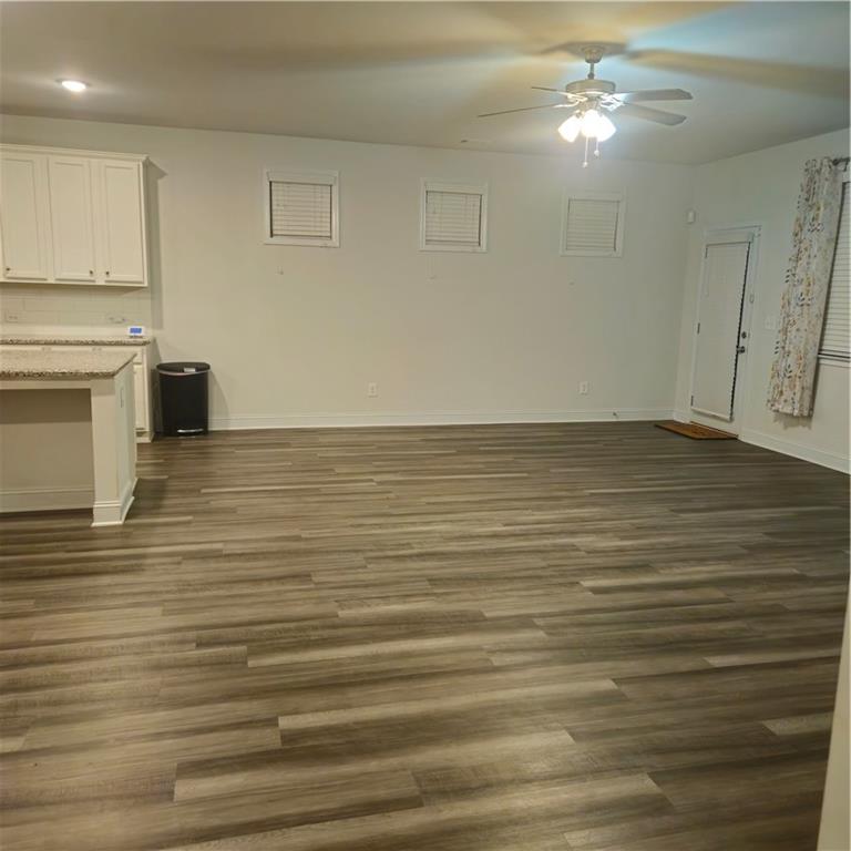 301 Buckpasser Court Property Photo 6