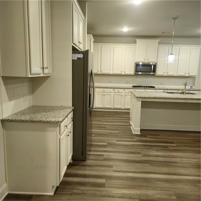 301 Buckpasser Court Property Photo 8