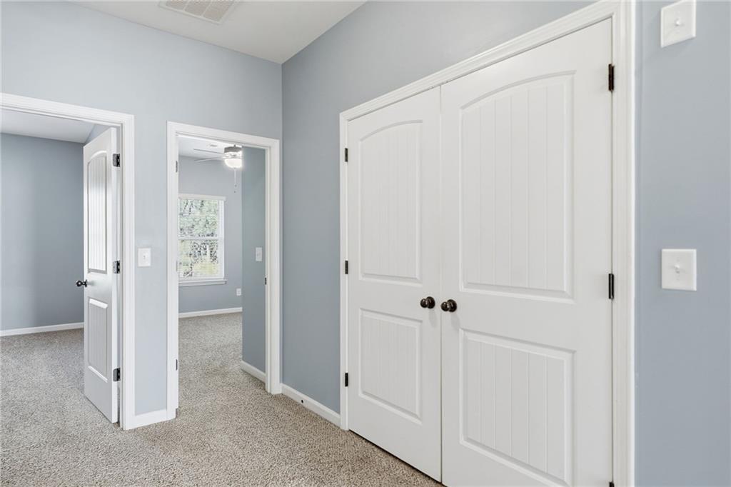 112 Spring Way Square Property Photo 14