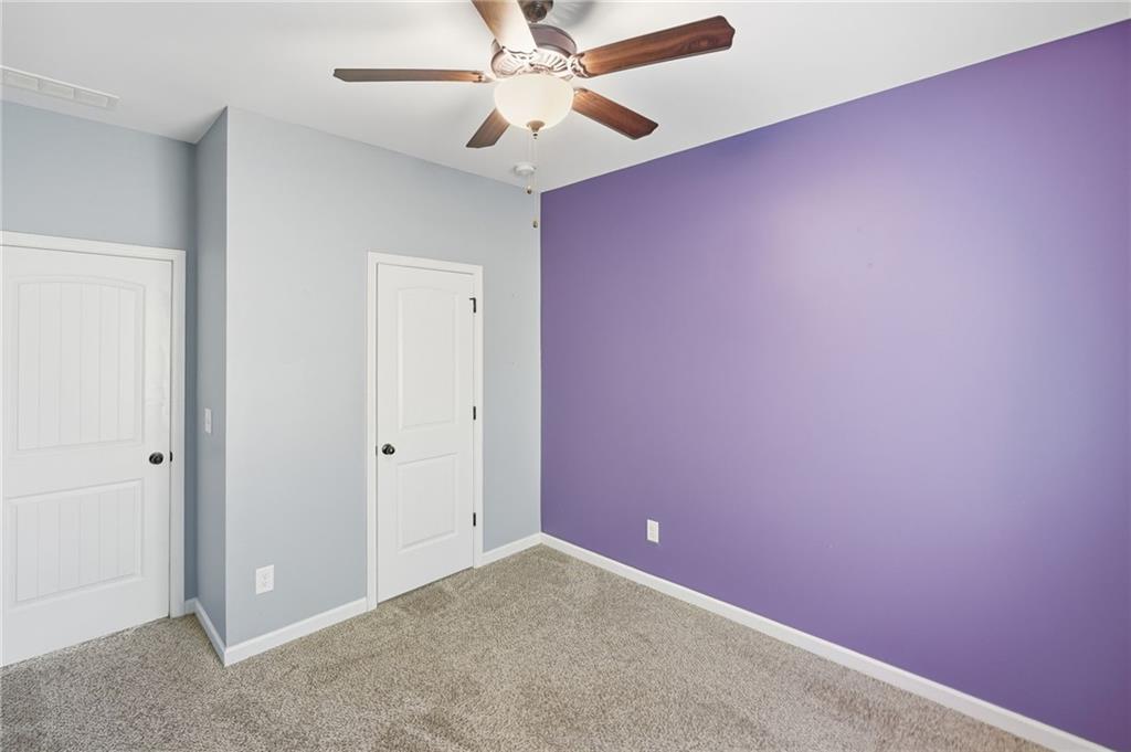 112 Spring Way Square Property Photo 17