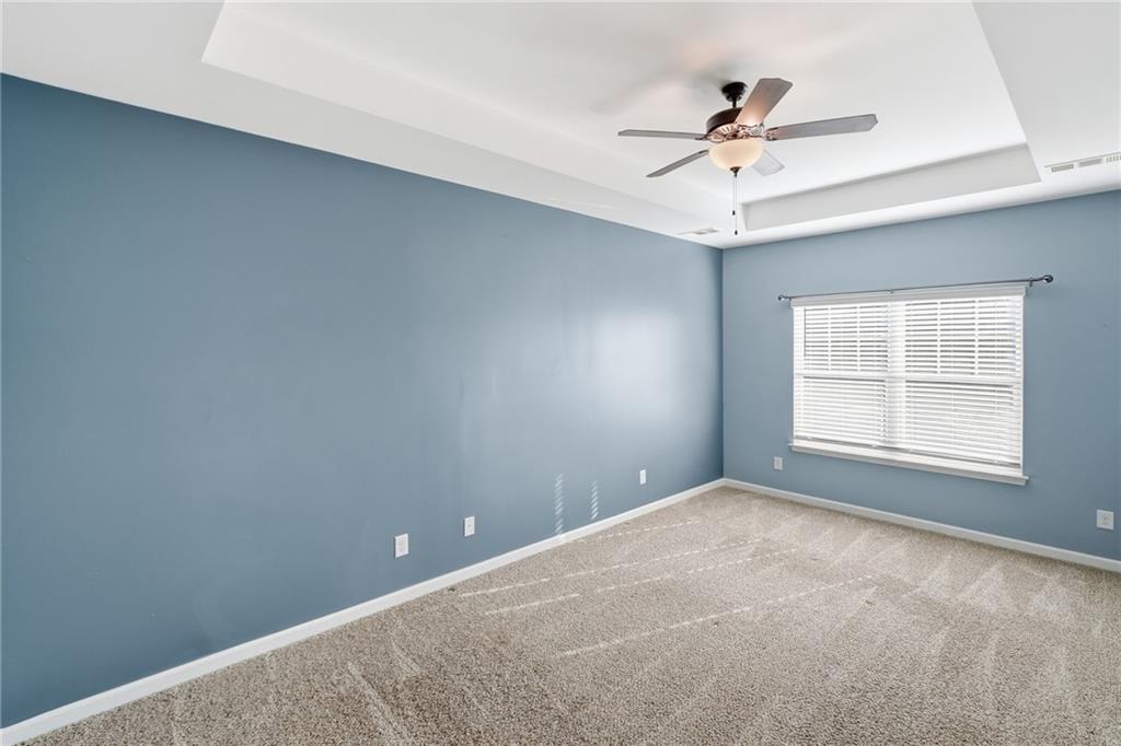 112 Spring Way Square Property Photo 18
