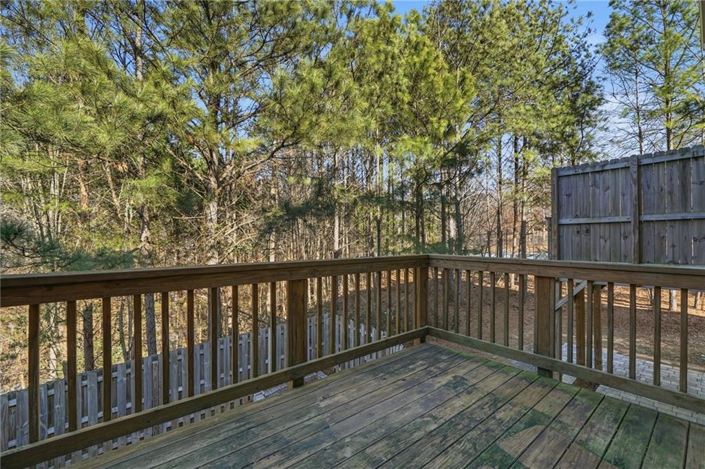 112 Spring Way Square Property Photo 32