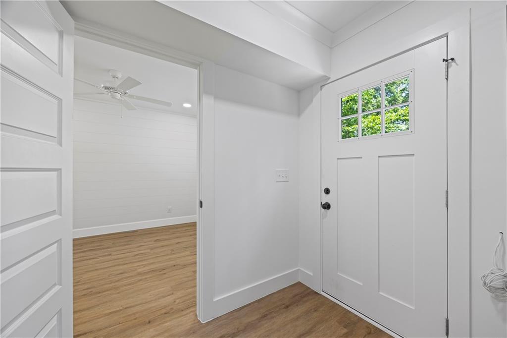 1243 Hooper Road Ne Property Photo 14