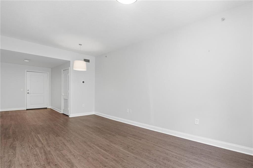 195 14th Street Ne Unit 312 Property Photo 16