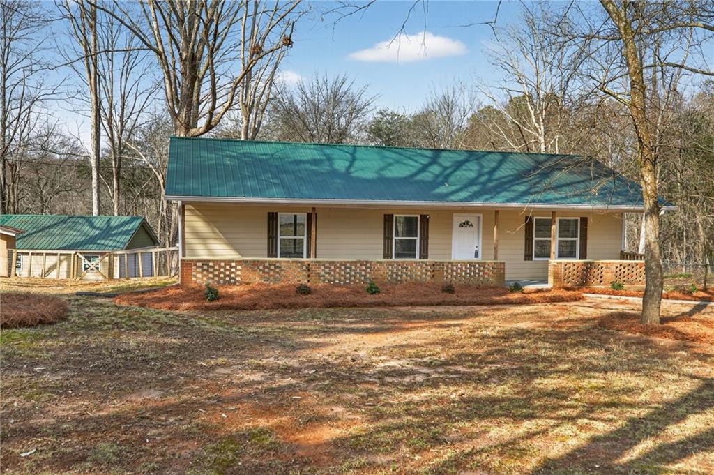 256 Astin Creek Road Property Photo 1