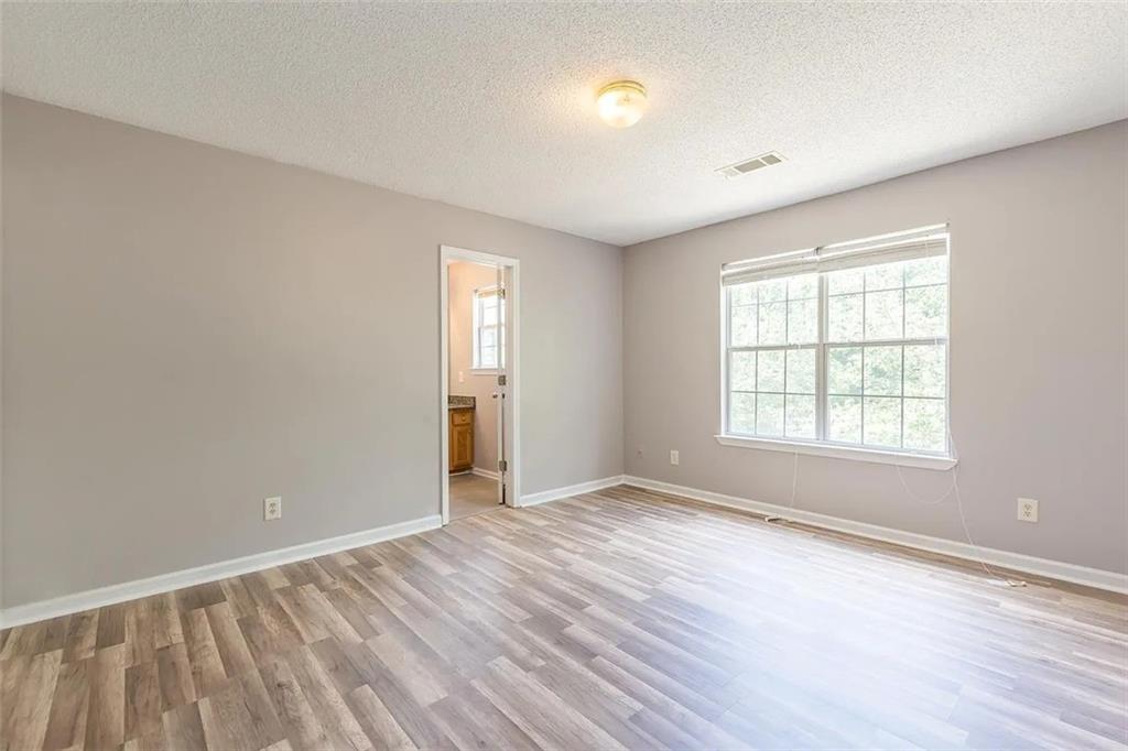 6708 Sunset Hills Boulevard Property Photo 11