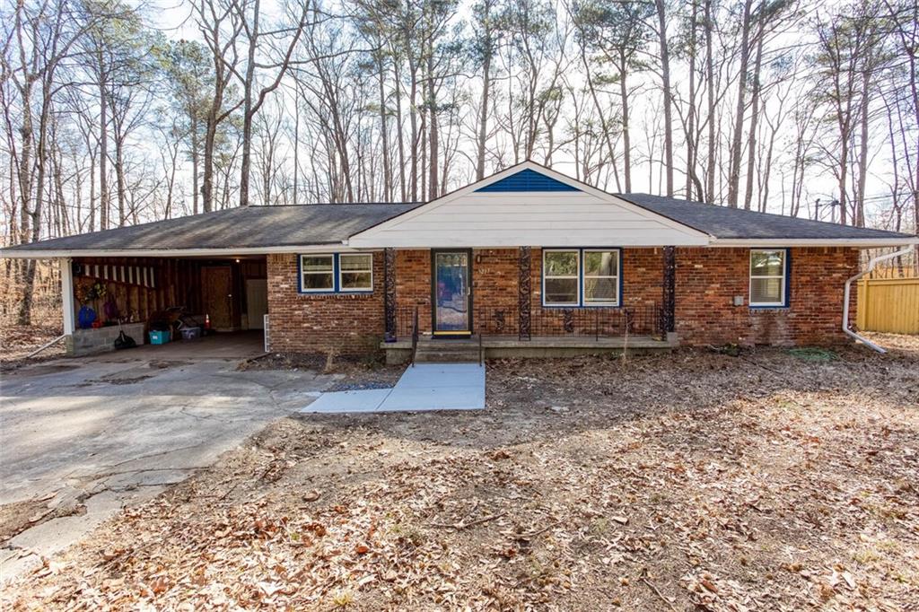 3237 Gus Robinson Road Property Photo 1
